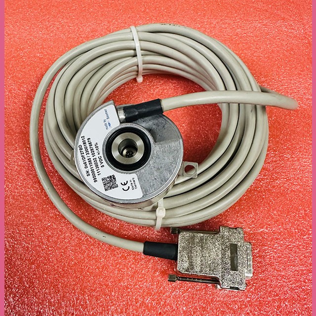 Энкодер 5VDC 99500011585/330018012 Baumer Thyssen